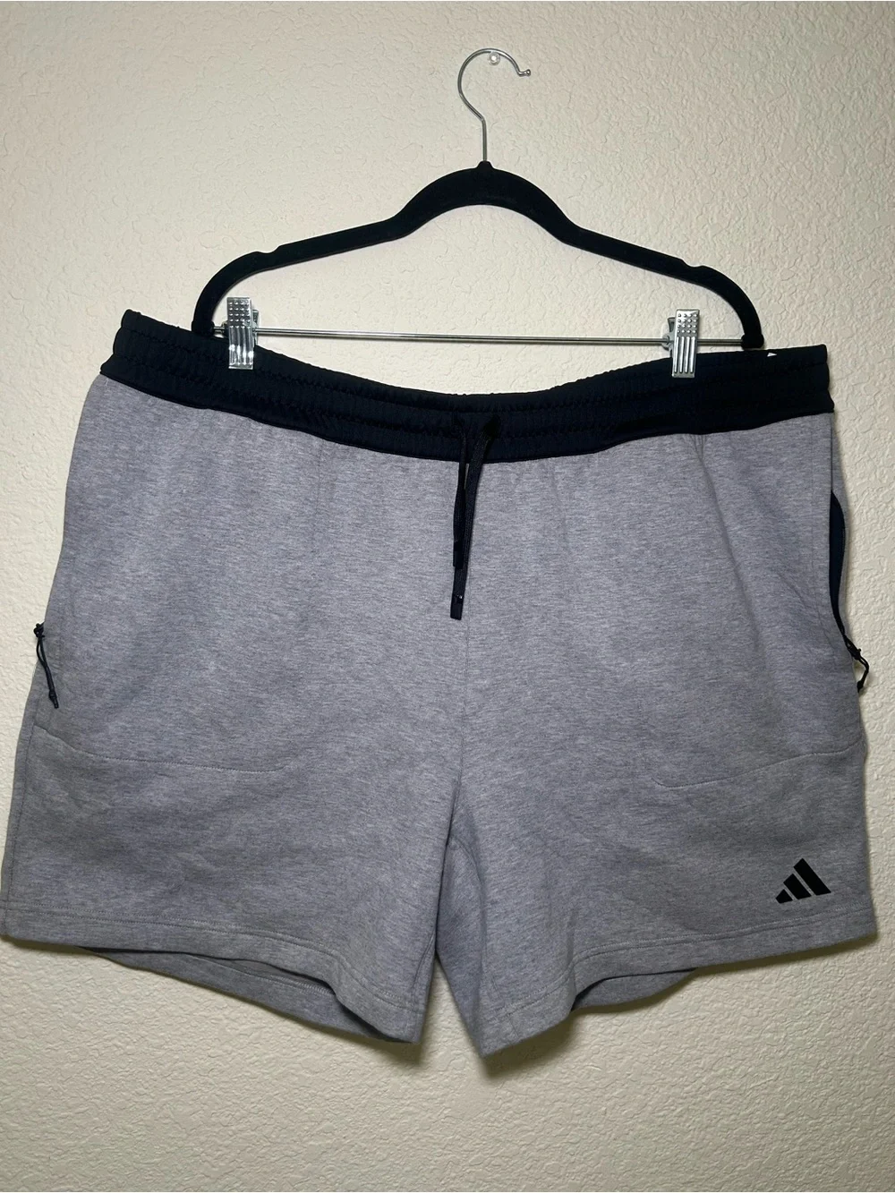Adidas Men’s Gray Athletic Shorts Black Waistband 2XL Comfort Lounge Relaxed